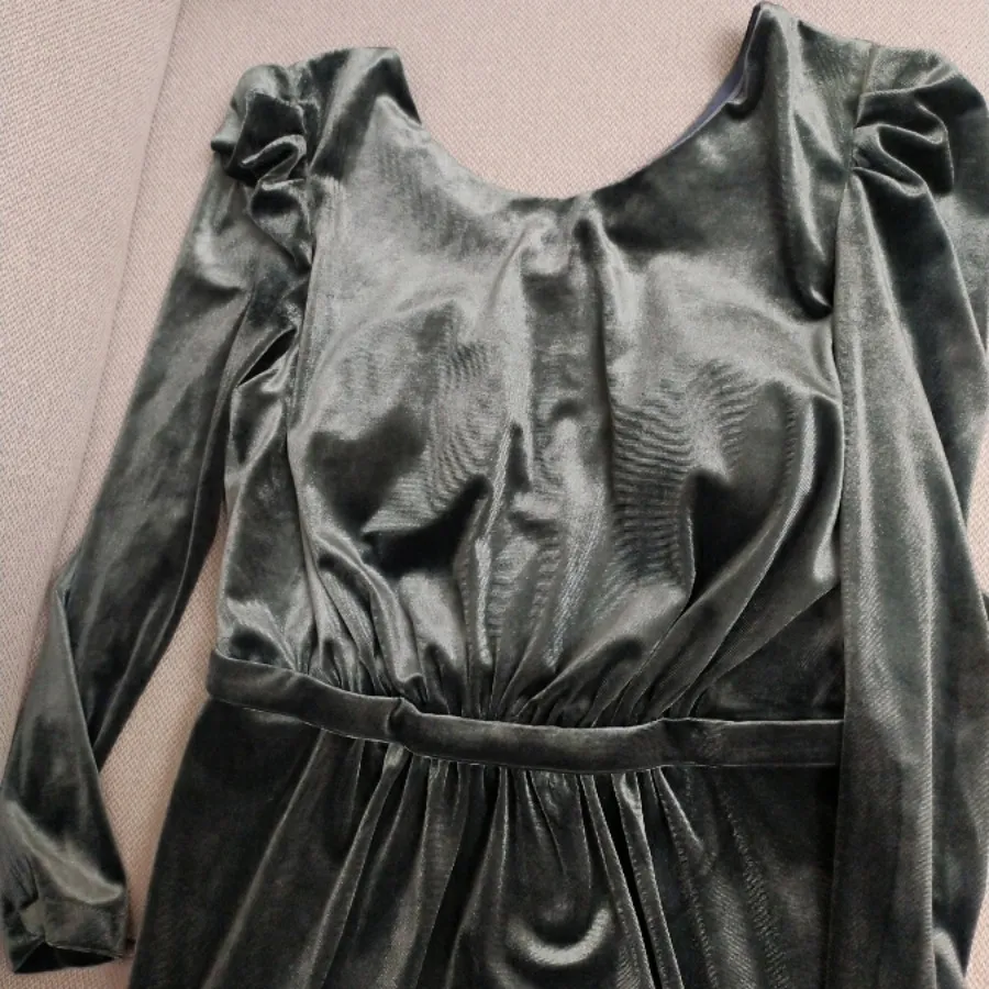 پیراهن مخمل