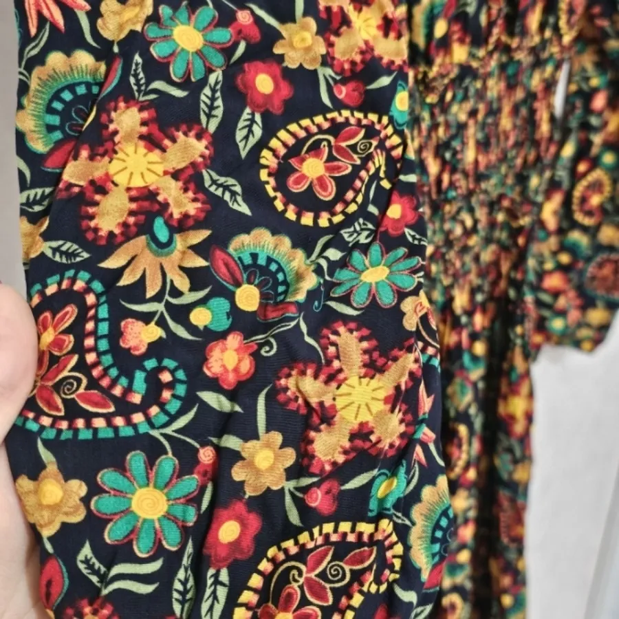 ساحلی نخی زیبا