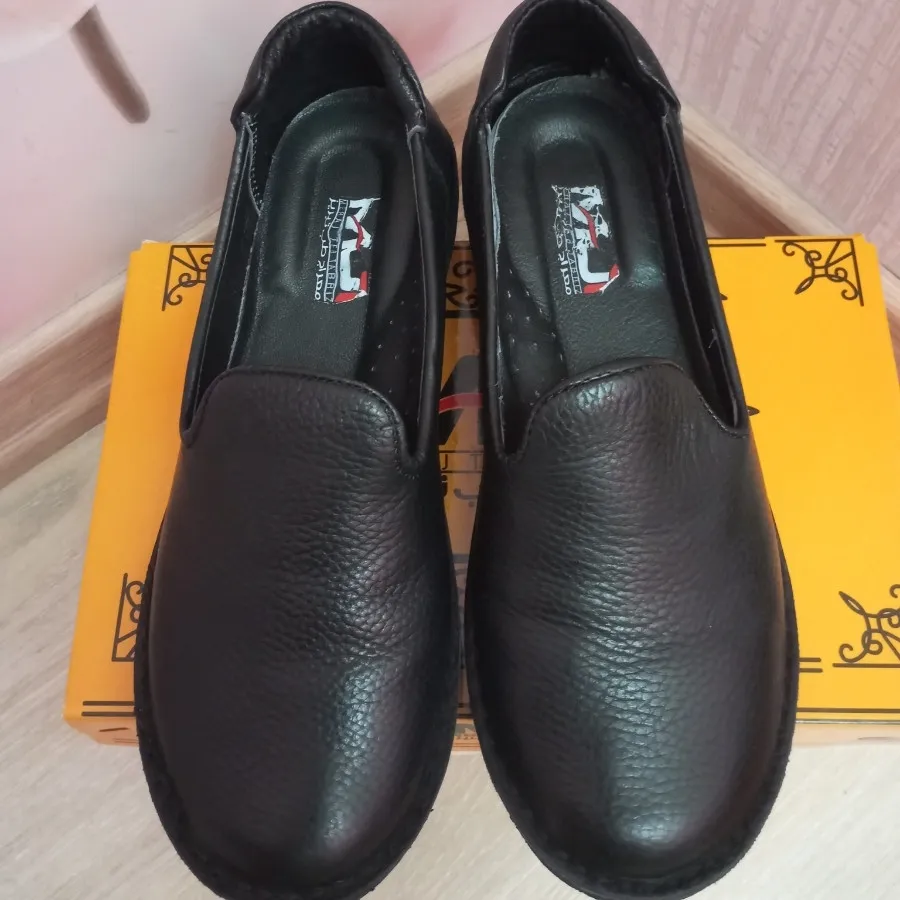 کفش طبی معراج