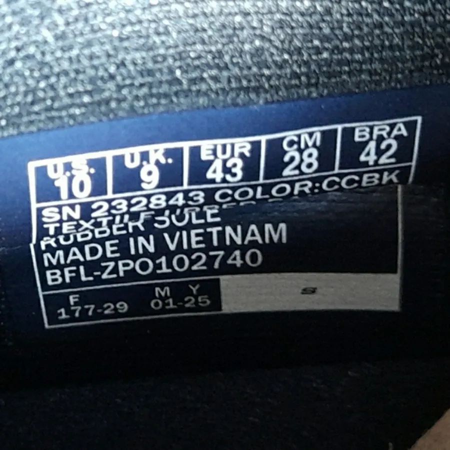 کتونی اسکچرز مردانه اصل