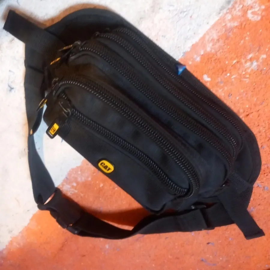 کیف کمری کاترپیلار اصل