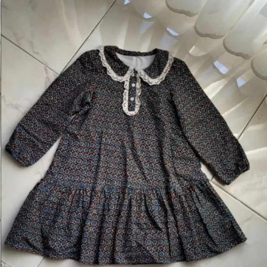 پیراهن دخترانه