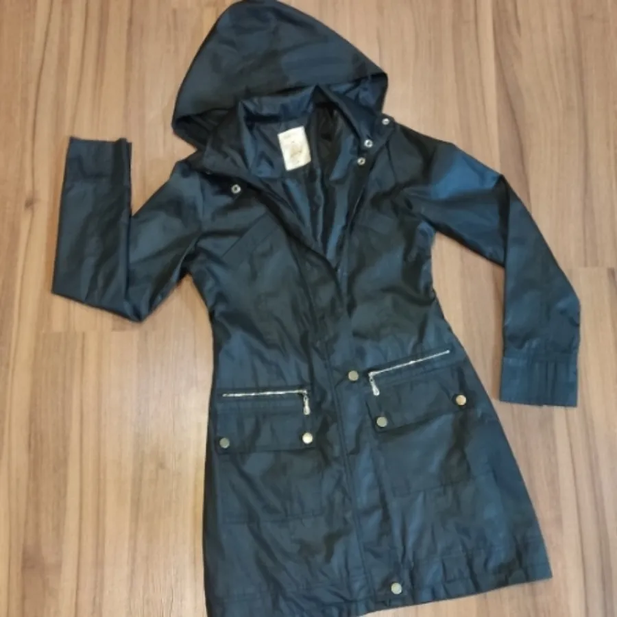 بارانی کلاهدار و آستردار