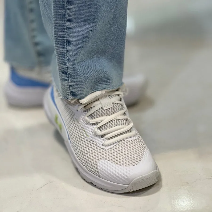 کتانی (Under Armour)