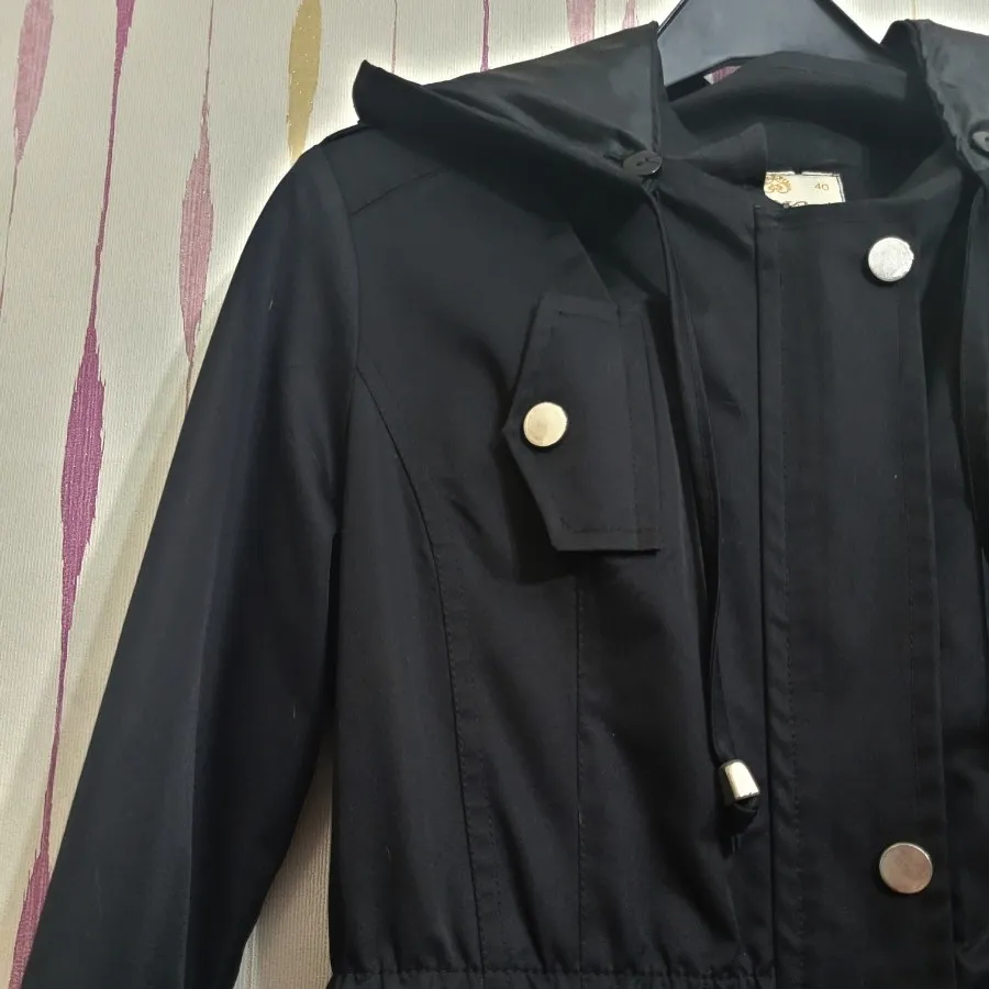 مانتو بارانی کلاهدار