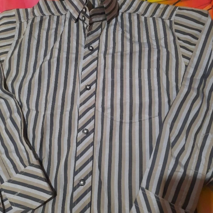 پیراهن اسپرت