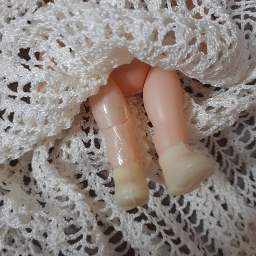 رومیزی قلاب بافی قدیمی