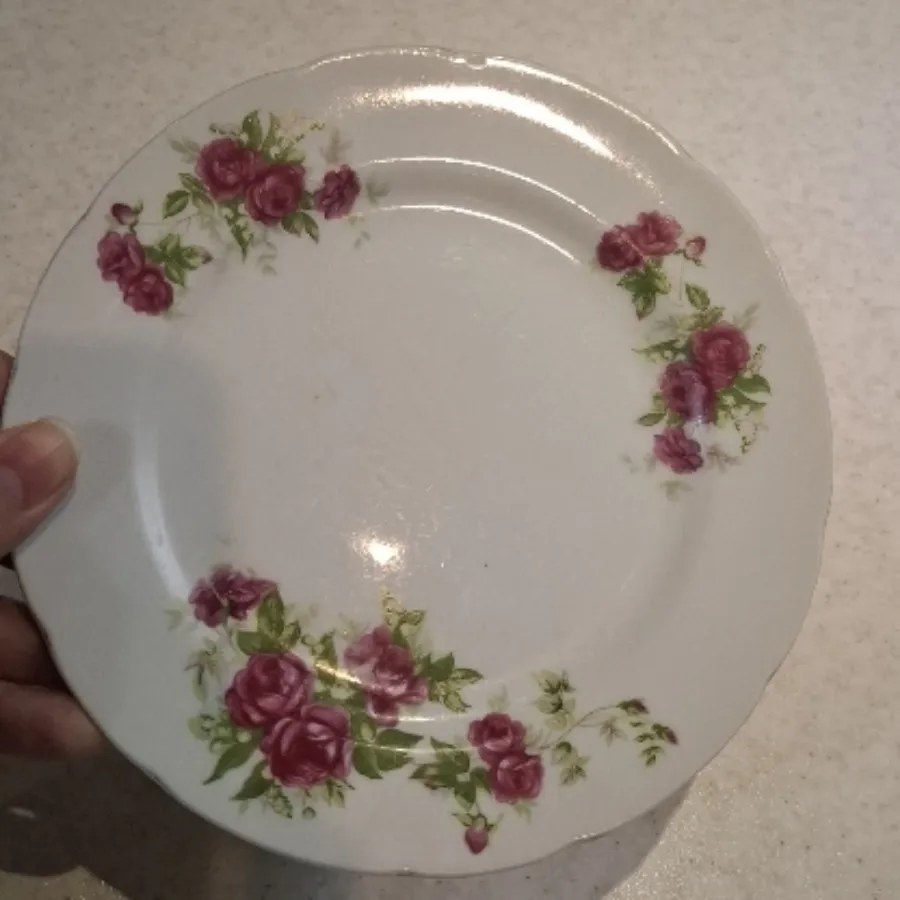 پیش دستی گل سرخی