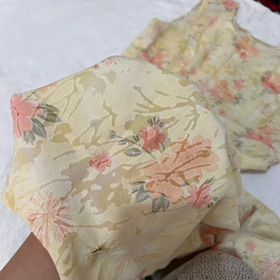 پیراهن ساحلی