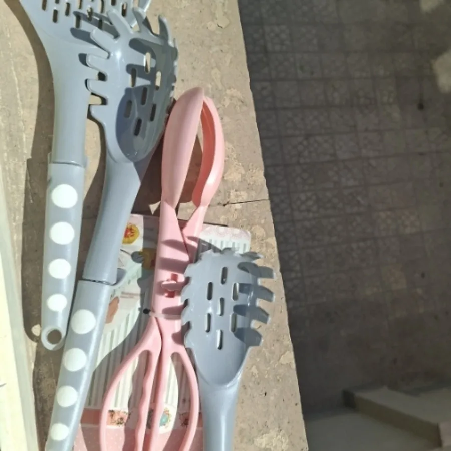 کفگیر و چنگال باهم