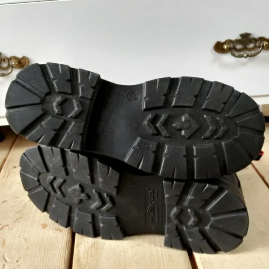 بوت ایتالیایی