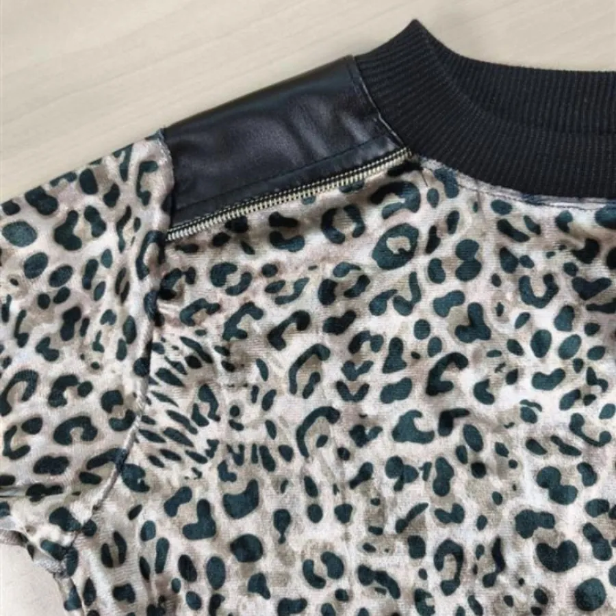 بلوز شلوار چرم مخمل پلنگی