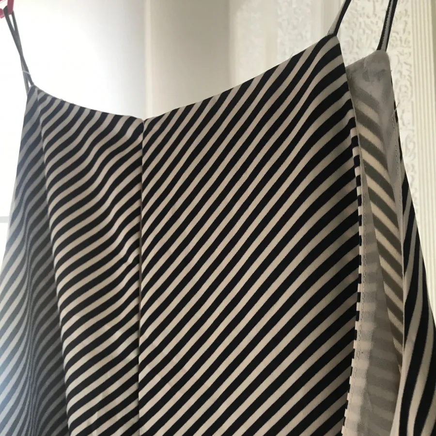 پیراهن بلند