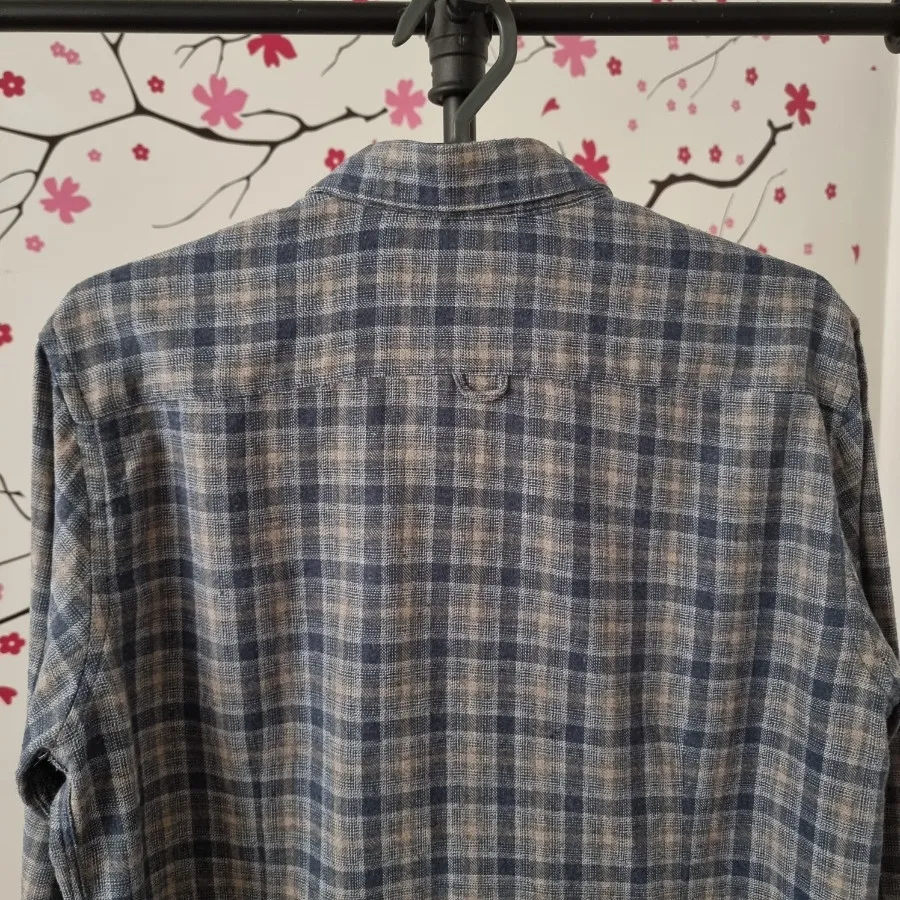 پیراهن مردانه