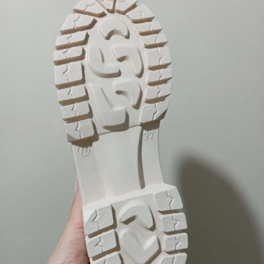 نیم بوت کاپشنی