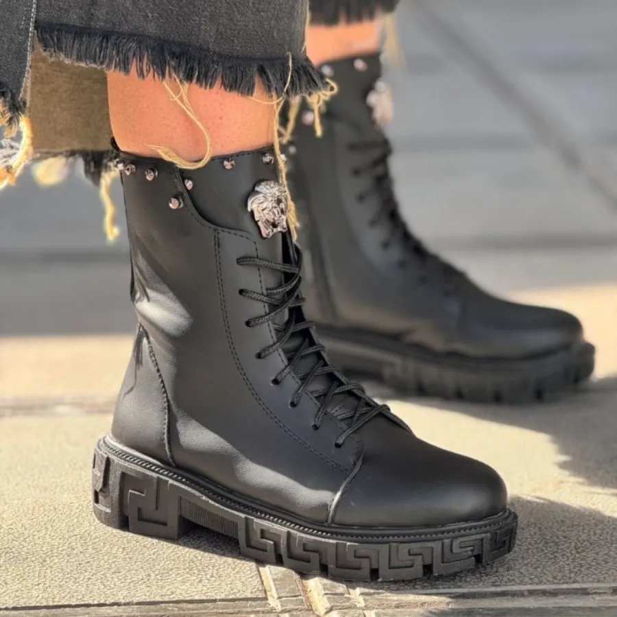 نیم بوت ورساچه زنانه