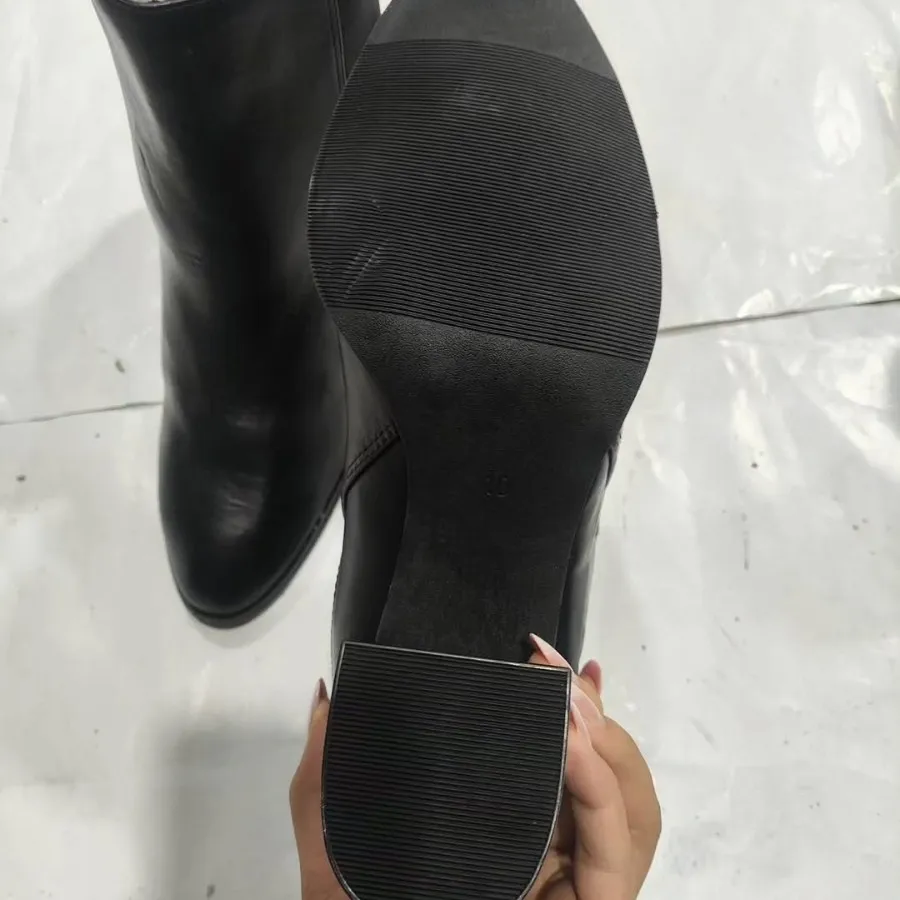 بوت زنانه اورجینال