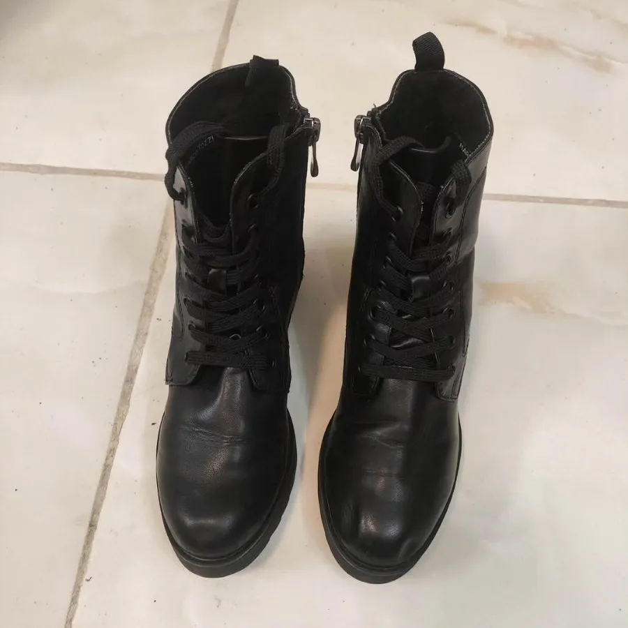 بوت زنانه اورجینال