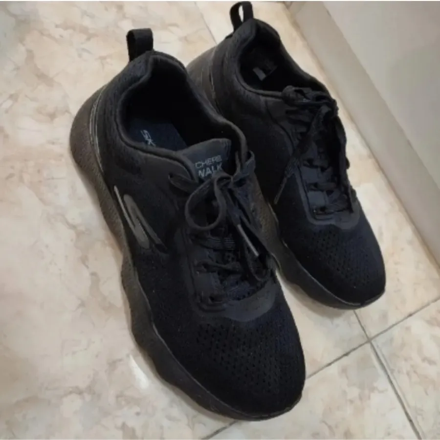 کتونی مشکی سایز 37