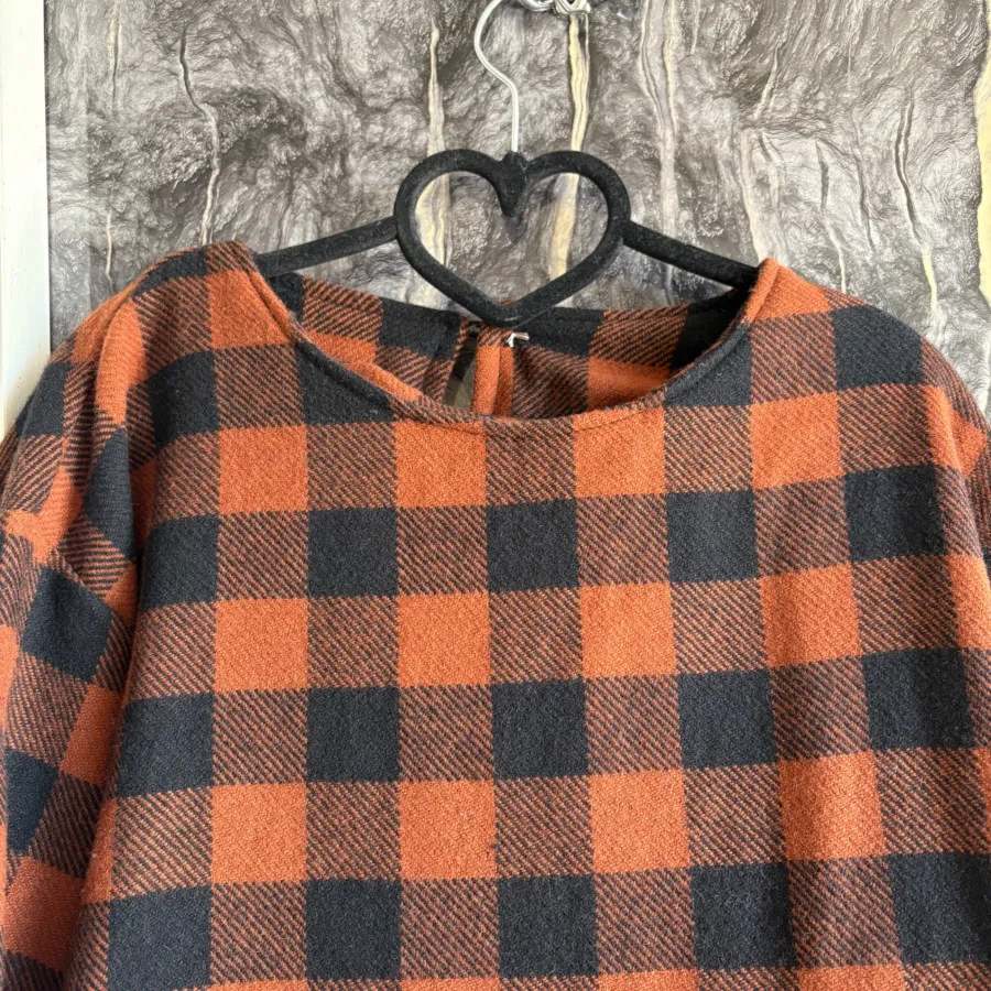 پیراهن پشمی