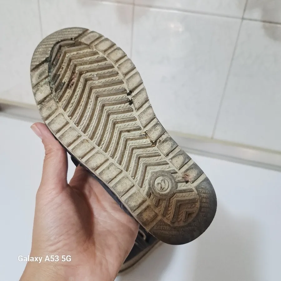 کفش بچگونه پسرانه پسرونه