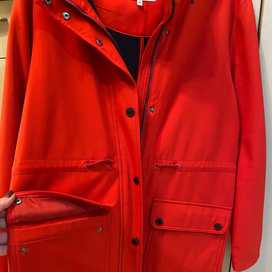 بارانی داخل پلار