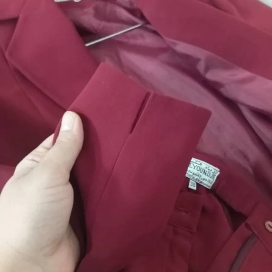 مانتو شلوار کرپ زرشکی س