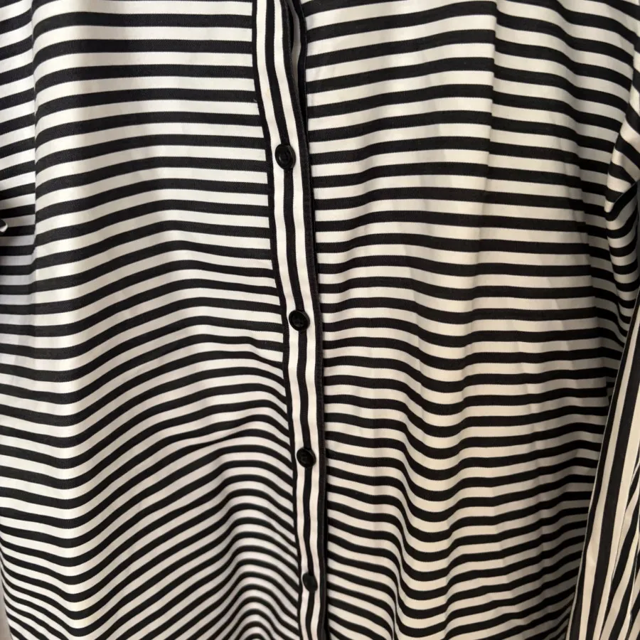 شومیز راه راه