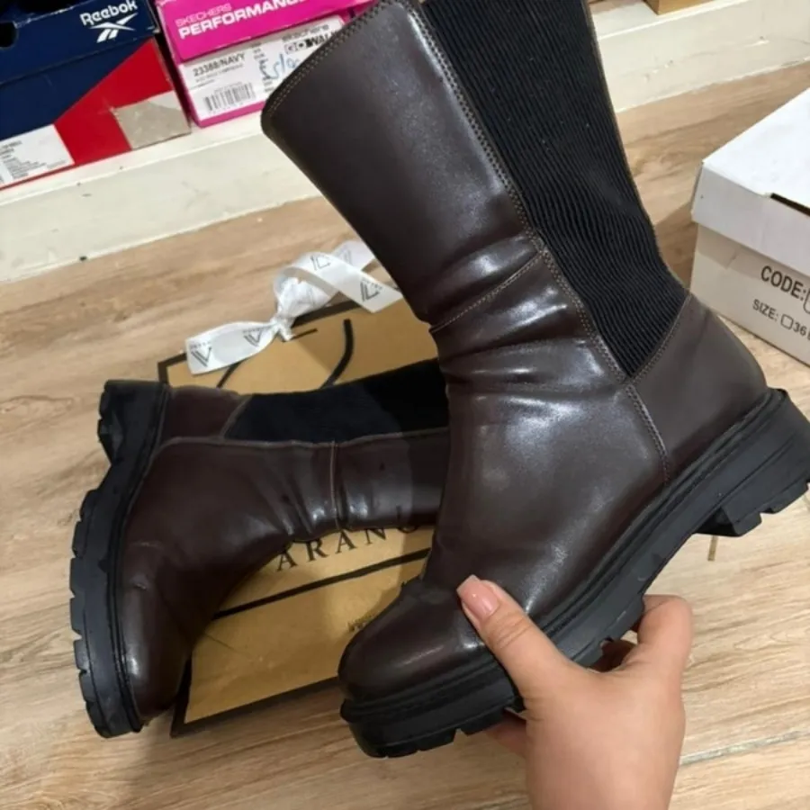 نیم بوت قهوه ای شکلاتی