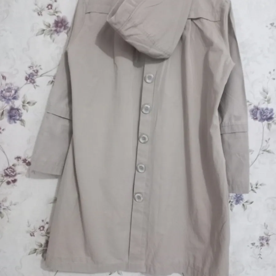 مانتو بارانی کلاهدار