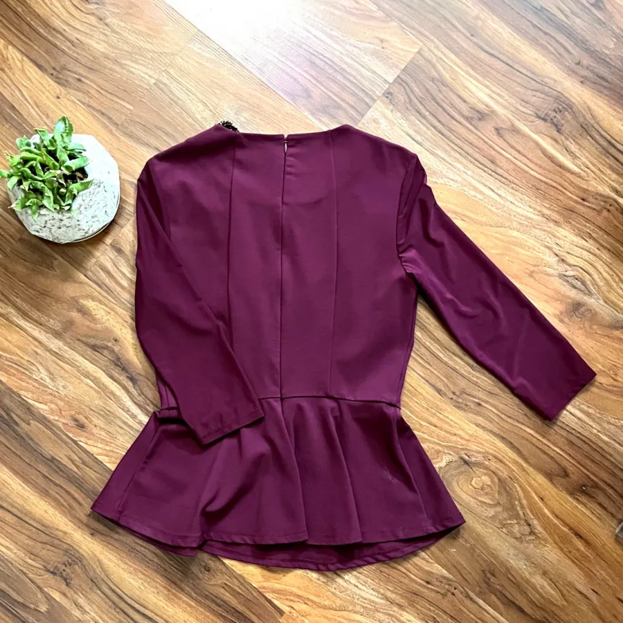 شومیز گردنبندی