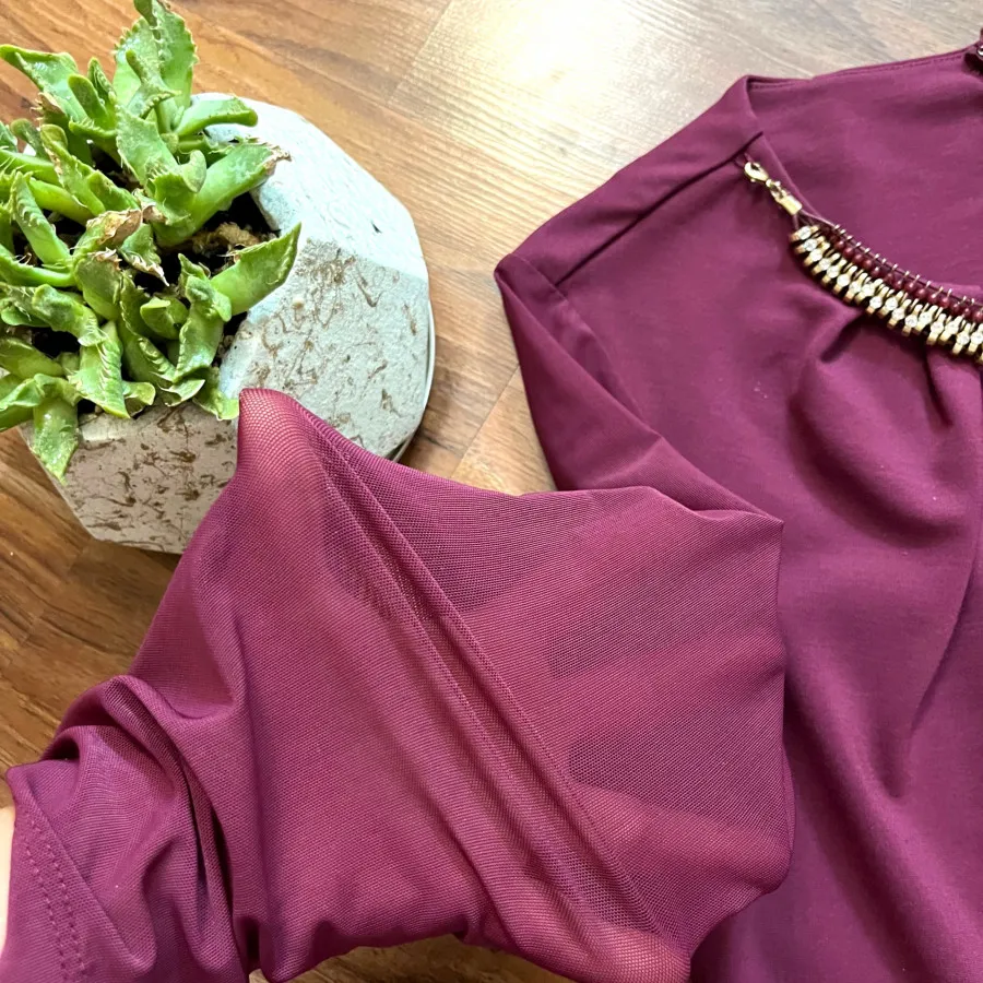 شومیز گردنبندی