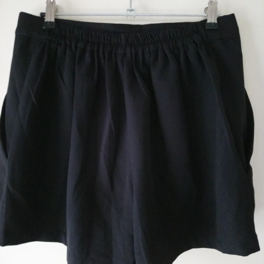 شورتک زنانه