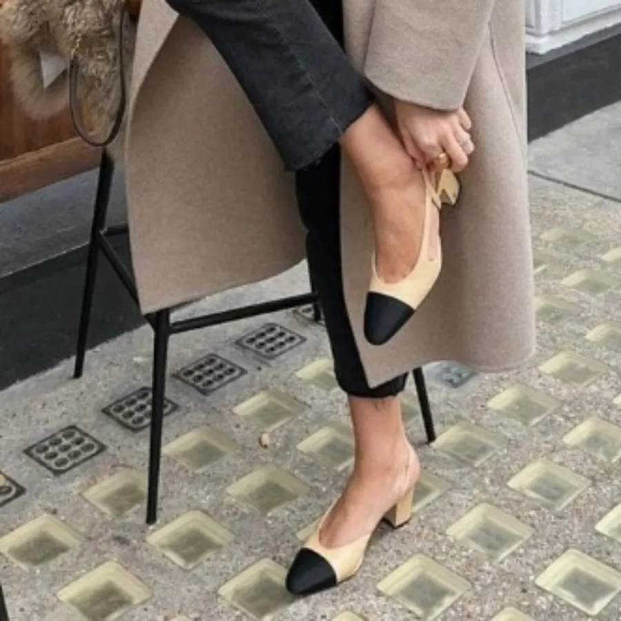 کفش طرح شنل کرم