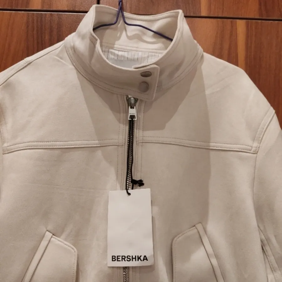 کت جیر برشکا