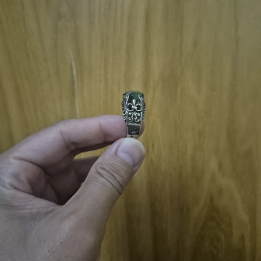 انگشتر نقره 925 سنگ زمرد