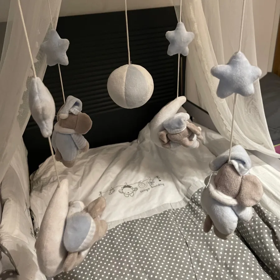 اویز تخت موزیکال