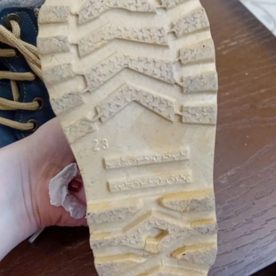 بوت بچگانه اسپرت