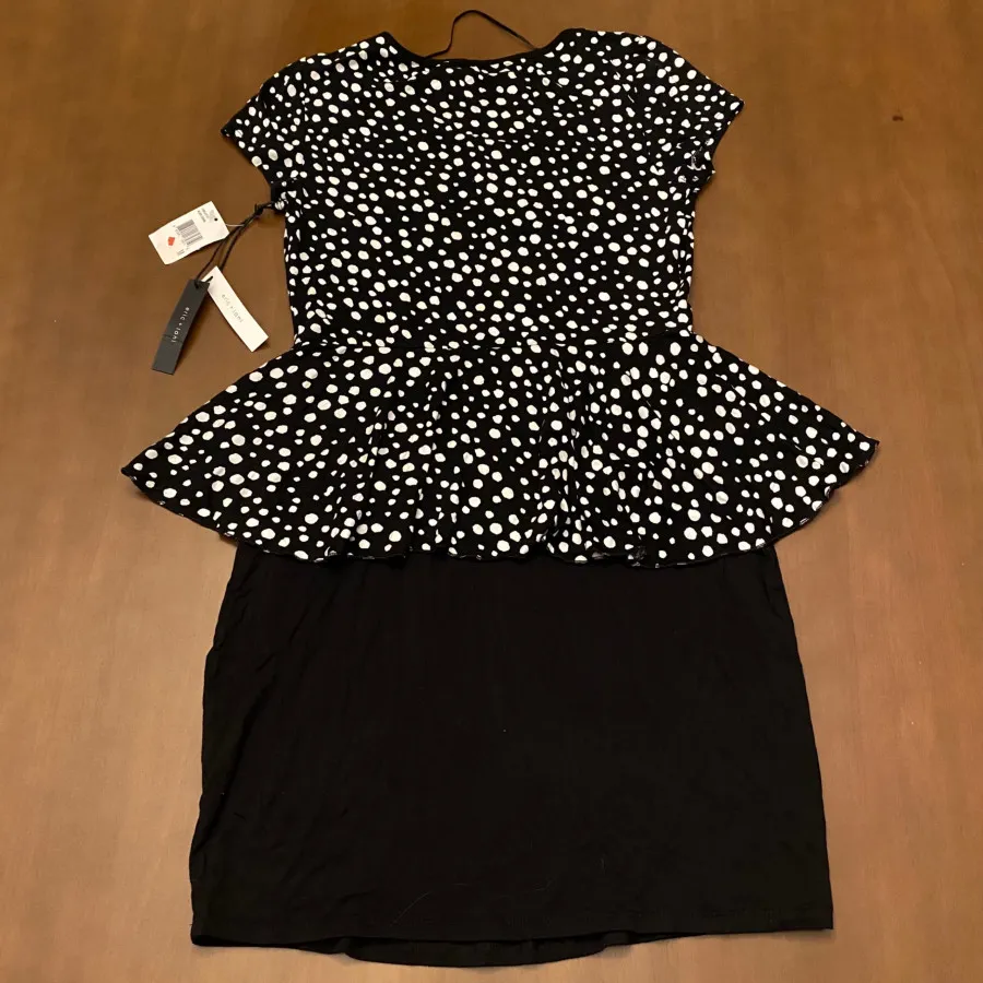 شومیز خال خالی