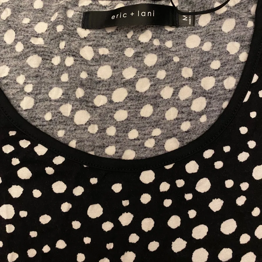 شومیز خال خالی