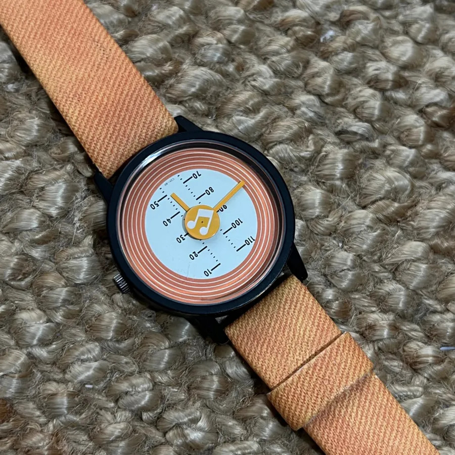 ساعت دخترانه