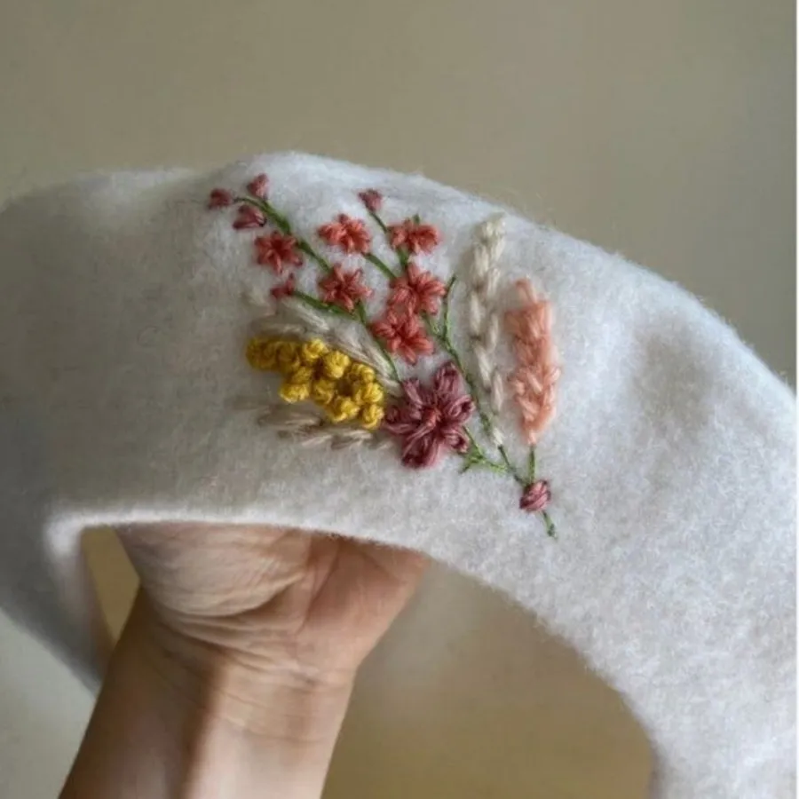 کلاه فرانسوی طرحدار