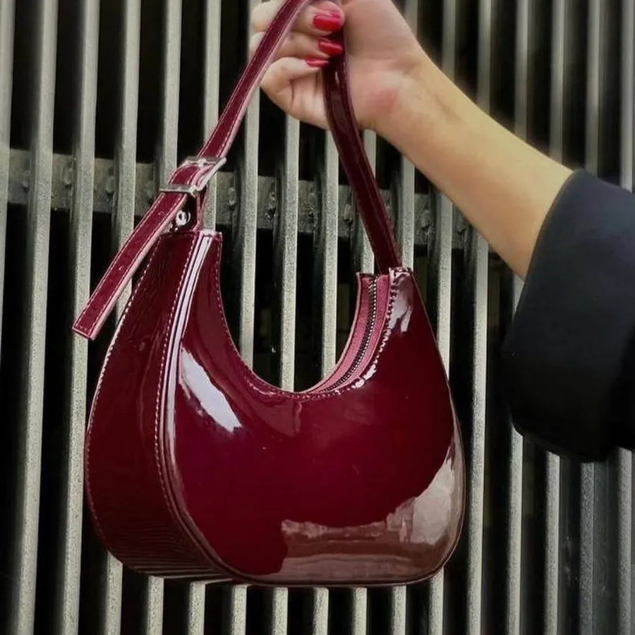 کیف آلبالویی