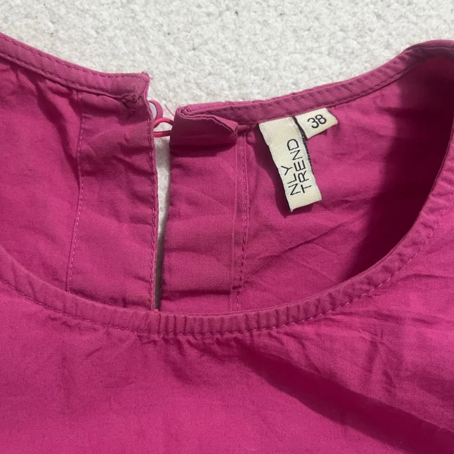 شومیز سرخابی