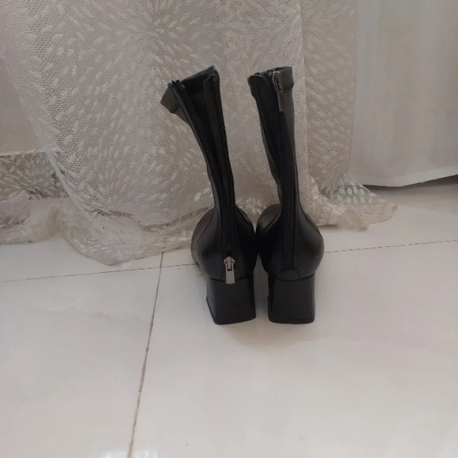 نیم بوت Straswans