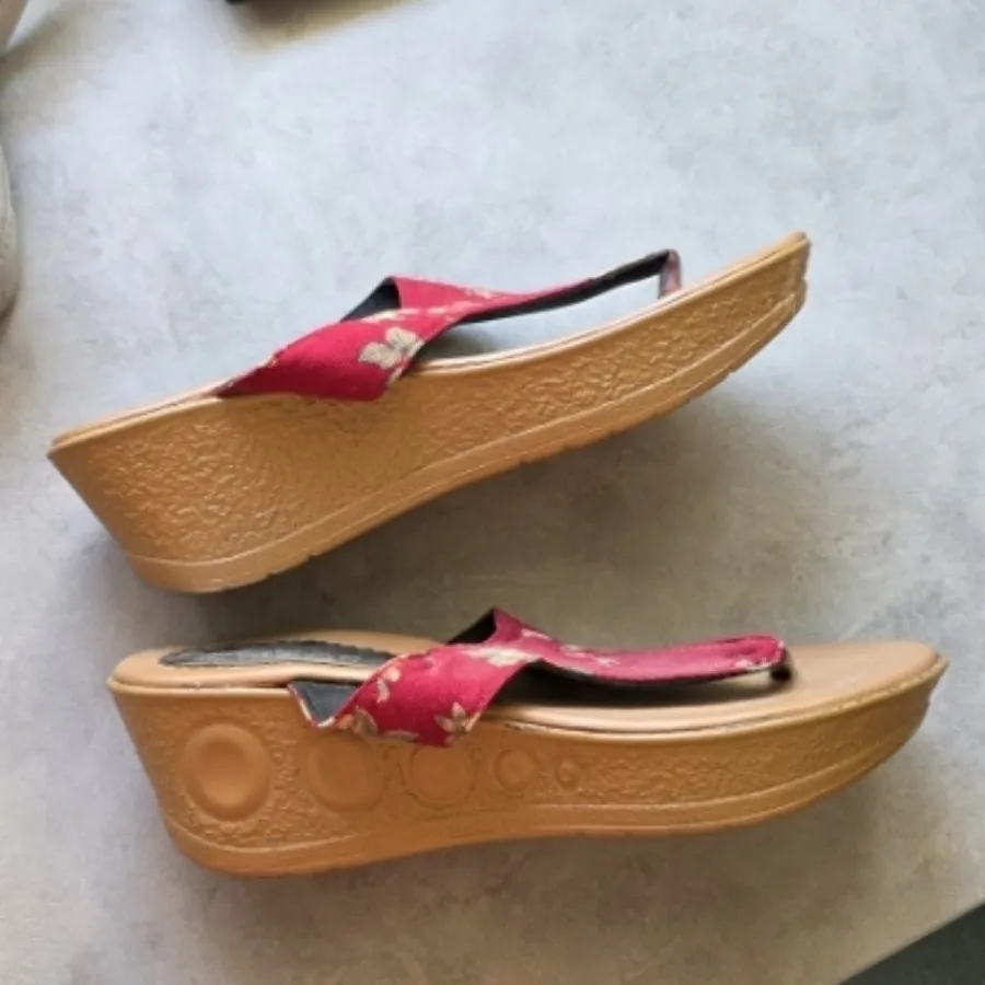 صندل انگشتی گلدار