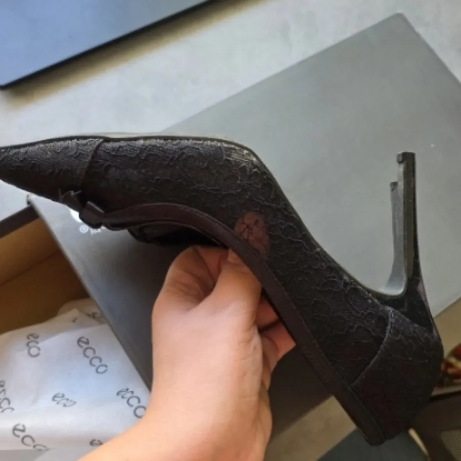 کفش مجلسی دانتل