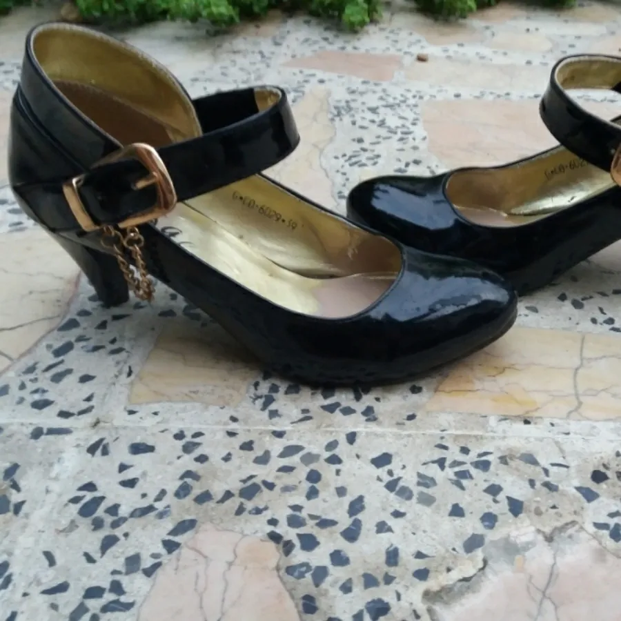 کفش مجلسی زنانه