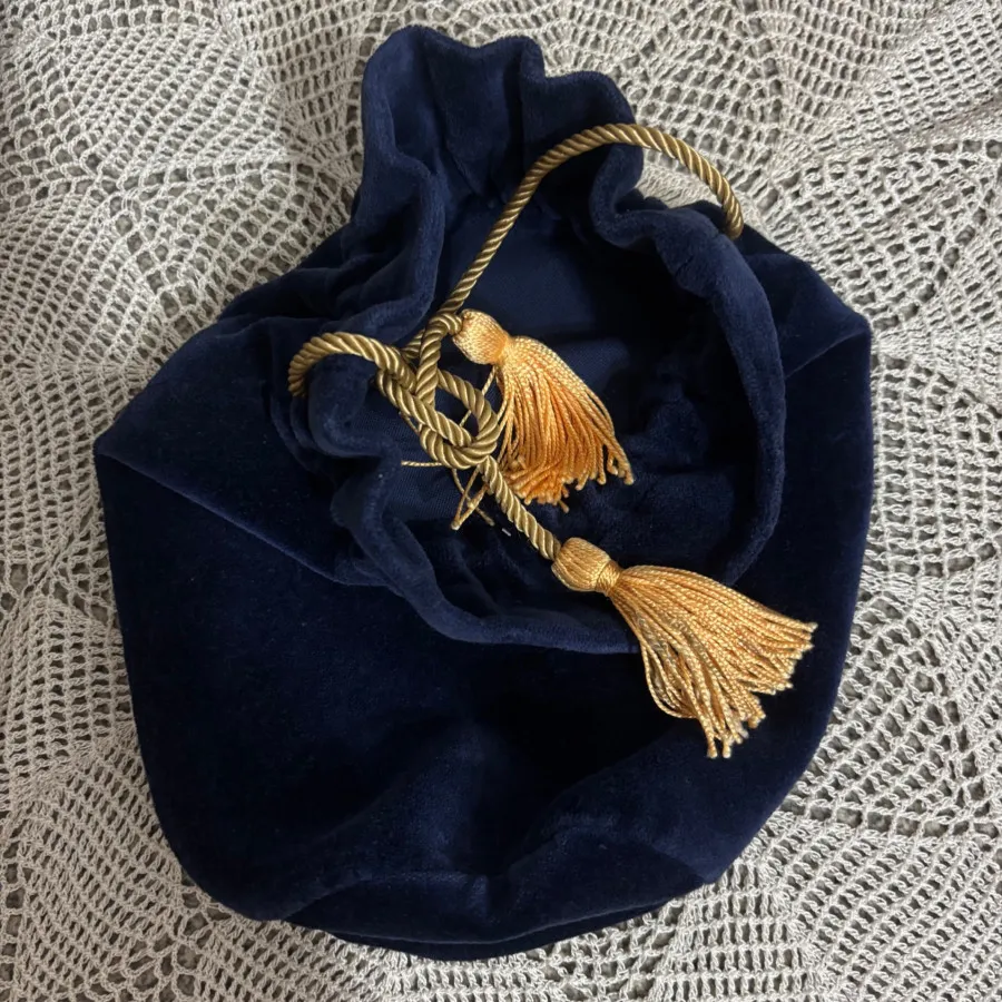 کیف مخمل سکه و جواهرات