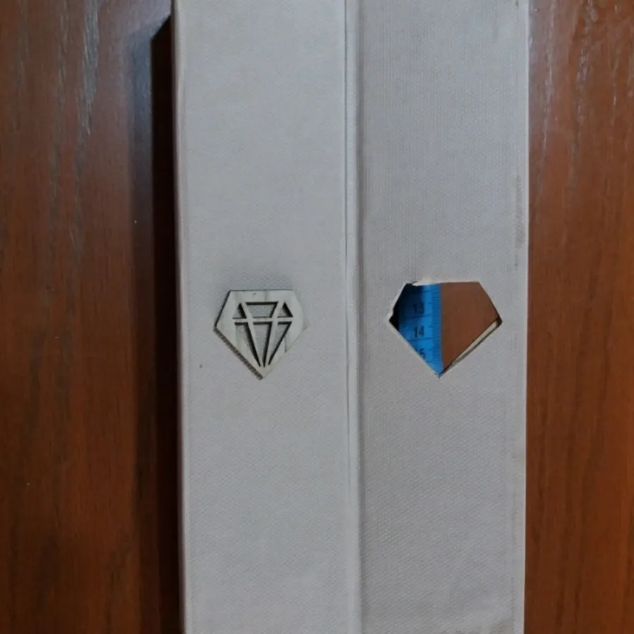 جعبه کادویی برای دستبند و